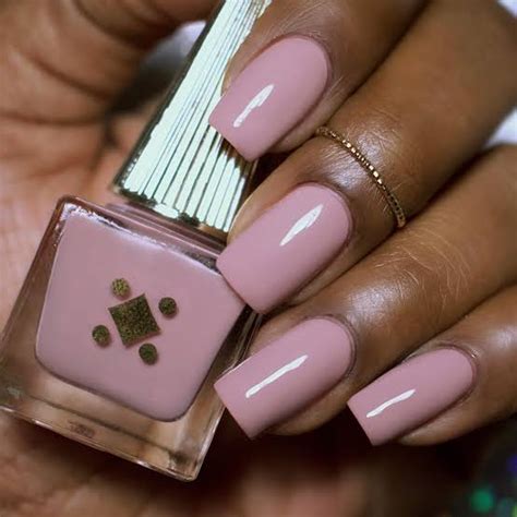 How to Choose the Perfect Nail 400 Color for Your Skin Tone